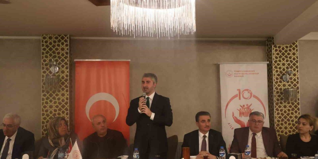 Şehit aileleri vefa sofrasında bir araya geldi