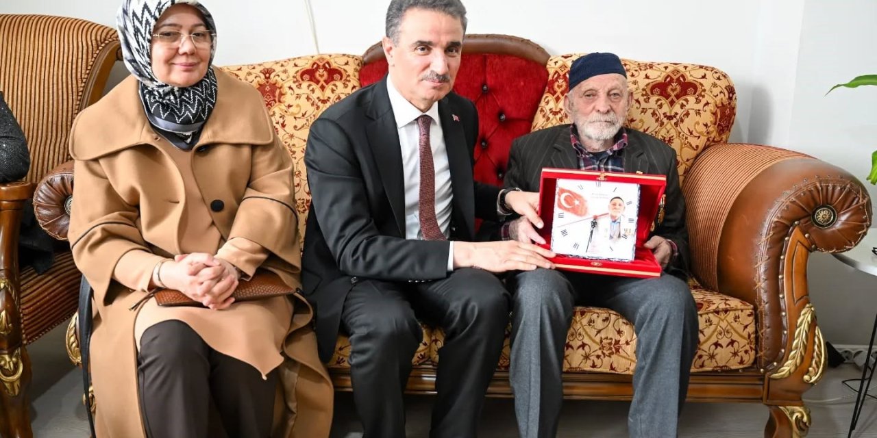 Vali Baruş’tan gaziye vefa