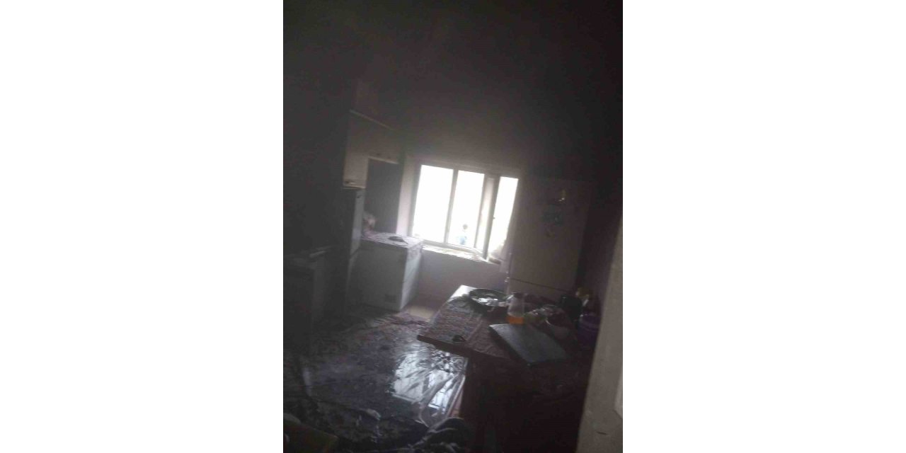 Van’da ev yangını