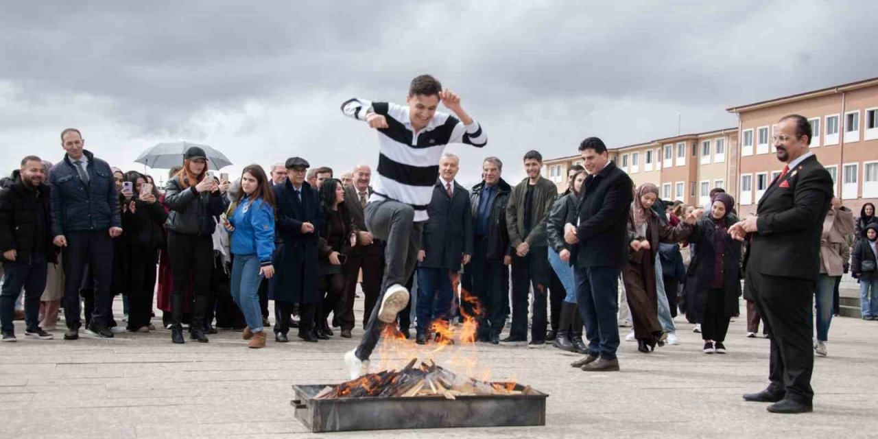 EBYÜ’de Nevruz Bayramı coşkuyla kutlandı