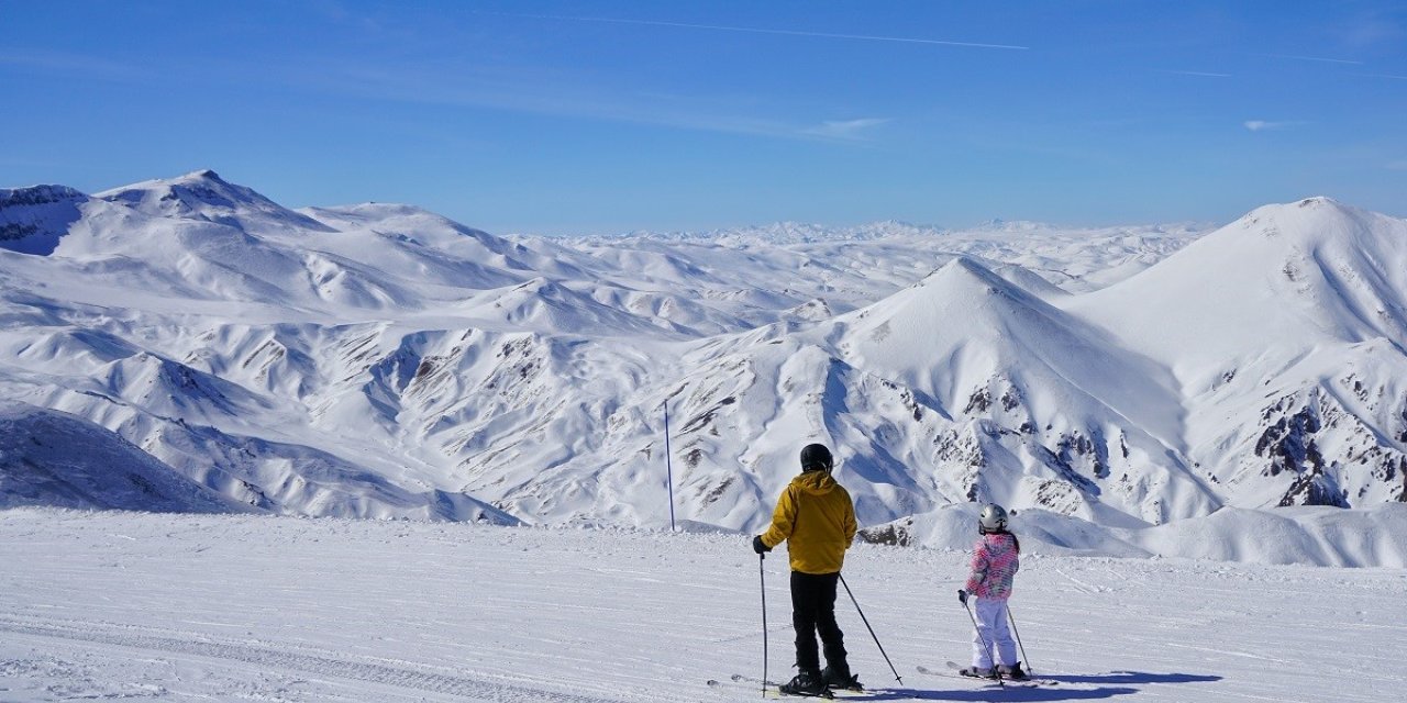 Palandöken’de sezon 15 Nisan’a kadar uzadı