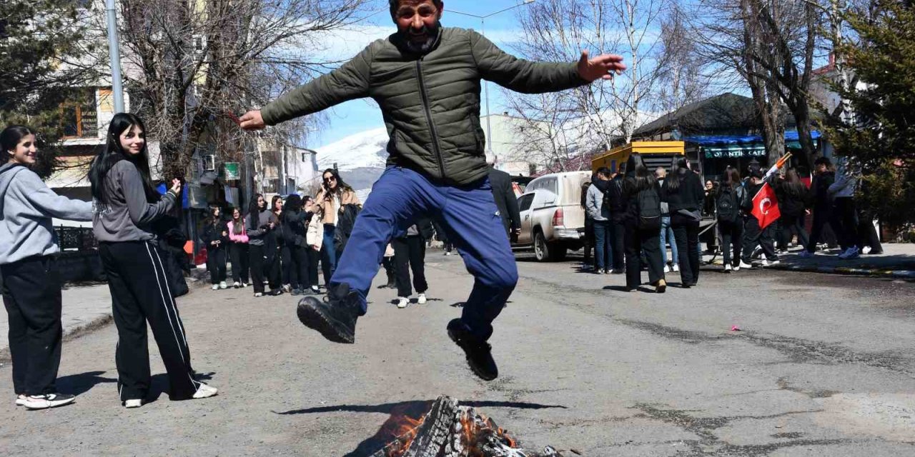 Ardahan’da Nevruz coşkuyla kutlandı
