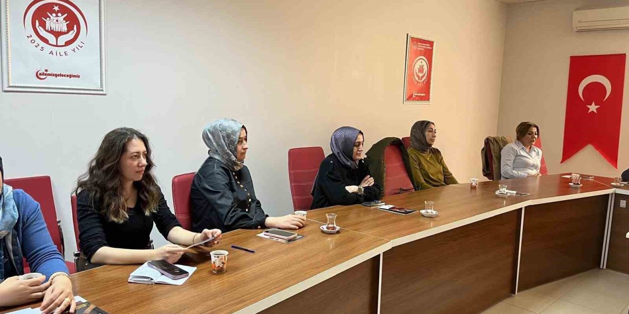 Elazığ’da insan ticareti ile mücadele ele alandı