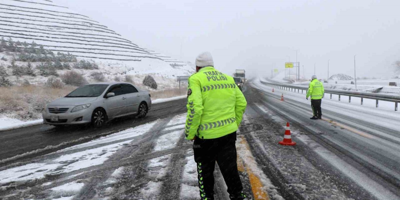 Meteoroloji’den buzlanma ve çığ uyarısı