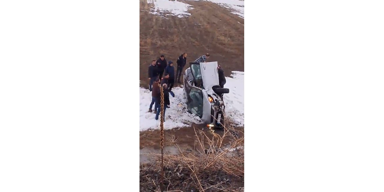 Şarampole uçan araçtaki sürücü burnu bile kanamadan kurtuldu