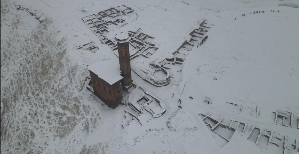 Kars’ta "Medeniyetler beşiği" Ani’ye ziyaretçi akını
