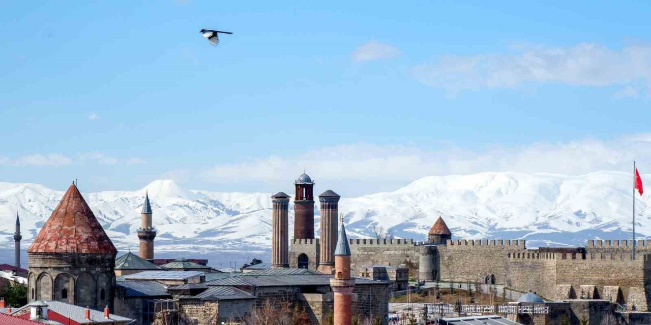 Meteorolojiden Erzurum ve Ardahan için yağış uyarısı