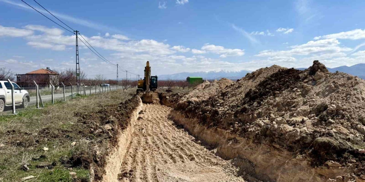 Akçadağ’da Kademe Hizmet Binası için kazı çalışmaları başladı