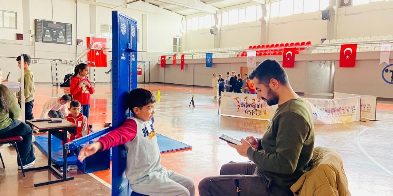 Diyadin’de geleceğin sporcuları keşfediliyor