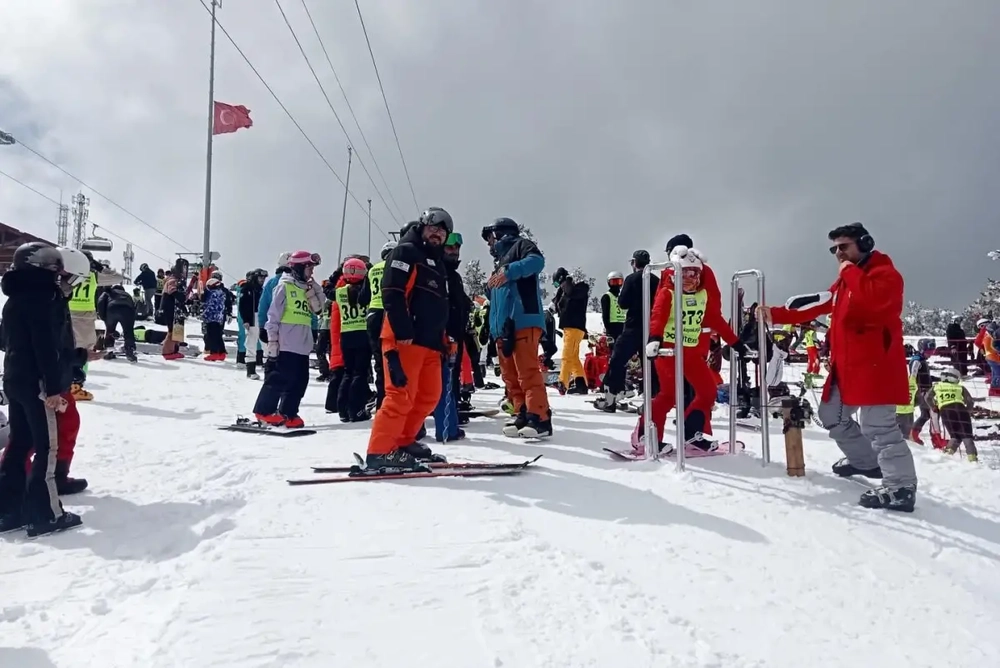 Türkiye Birinciliği Snowboard Müsabakaları Sarıkamış’ta tamamlandı