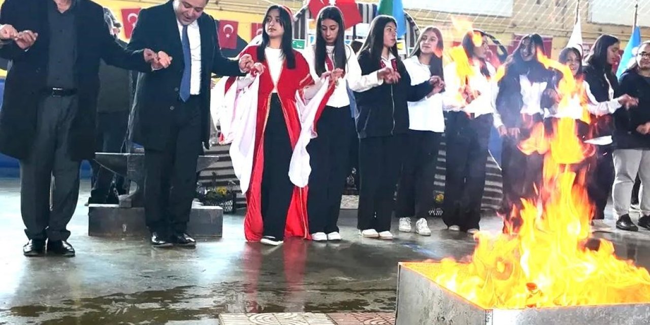 Şenkaya’da ‘Türk dünyası ve toplulukları’ haftası kutlandı