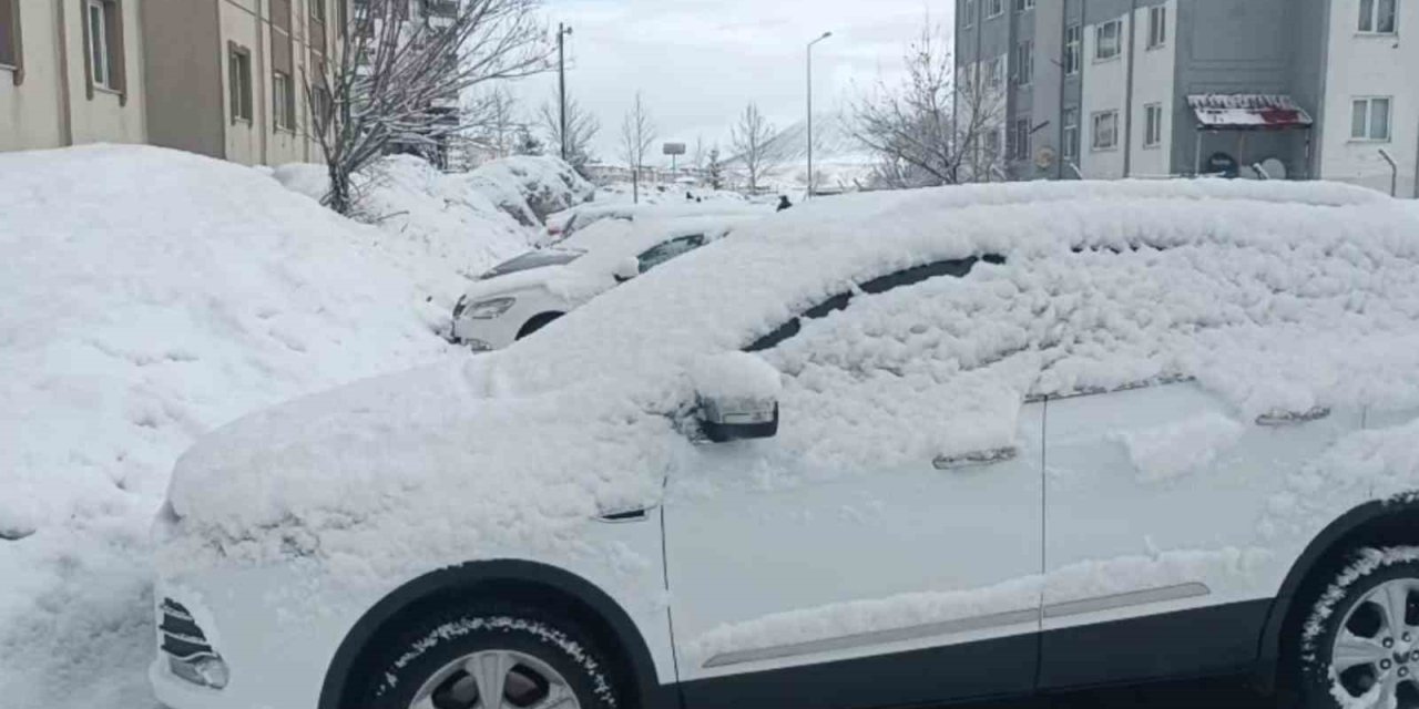 Bitlis’te kar yağışı