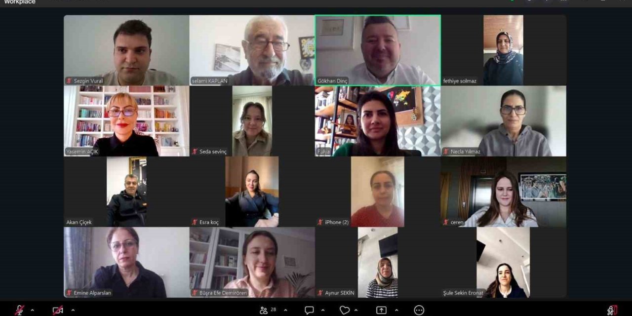 Girişimci kadınlar dijital dünyaya açılıyor