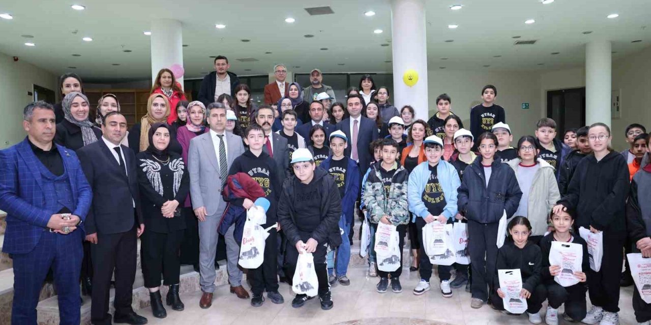 Elazığ’da 5 günlük kütüphane haftası başladı