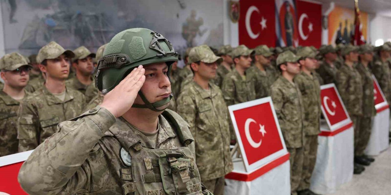 Erzincan’da bedelli erler yemin etti