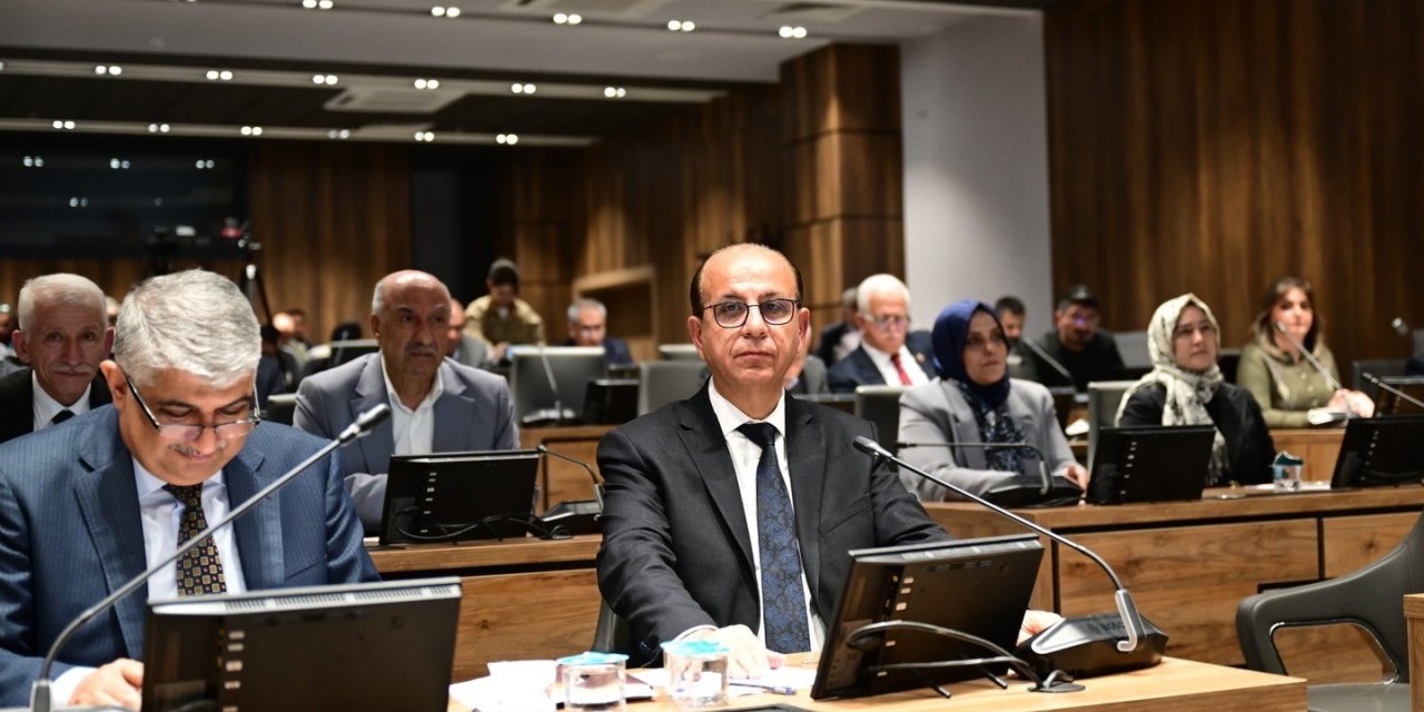 Yeşilyurt Belediye Meclisi’nde başkan vekilleri, encümen ve ihtisas komisyonu üyeleri belli oldu