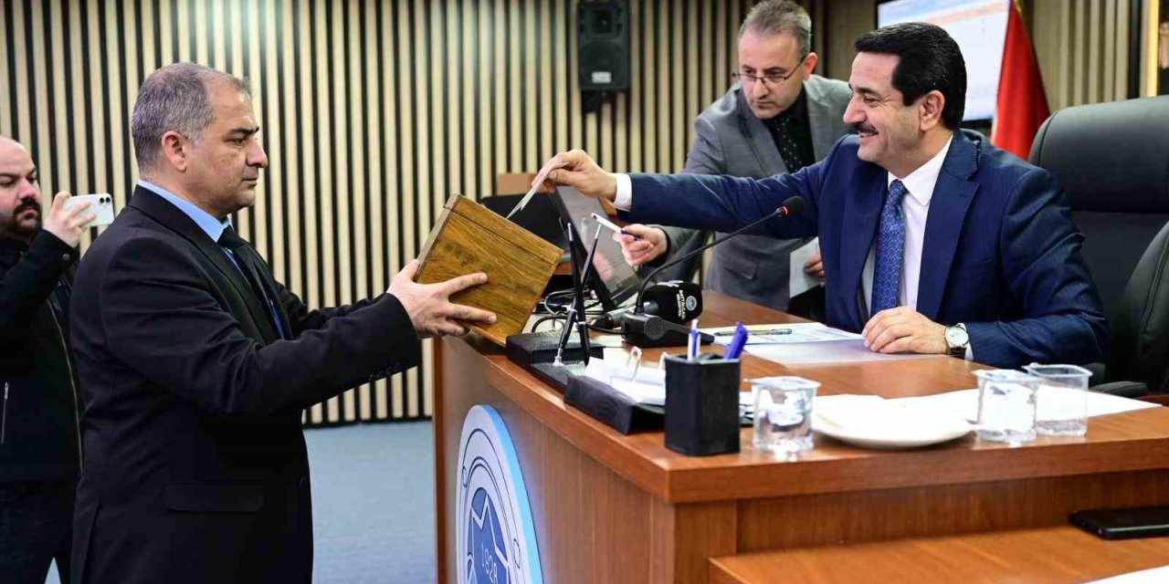 Battalgazi Belediyesi nisan ayı meclis toplantısı ilk birleşimi gerçekleştirildi