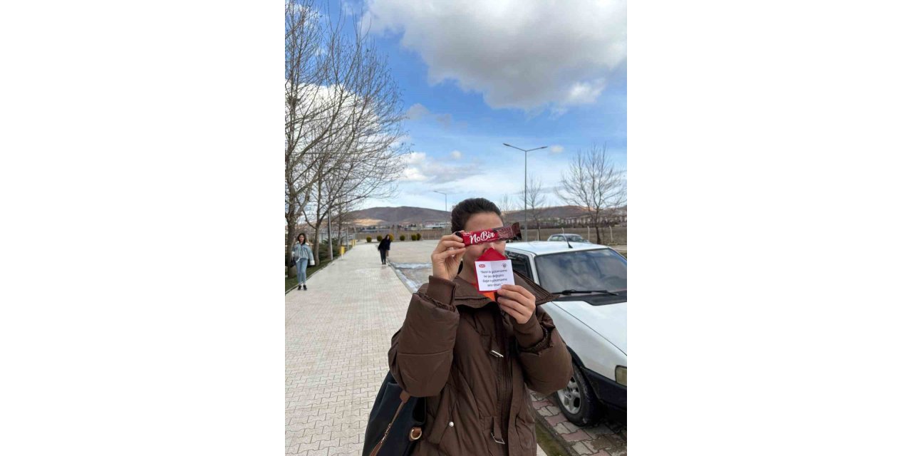 Elazığ’da ‘Mutluluk Paylaştıkça Çoğalır’ sosyal deneyi