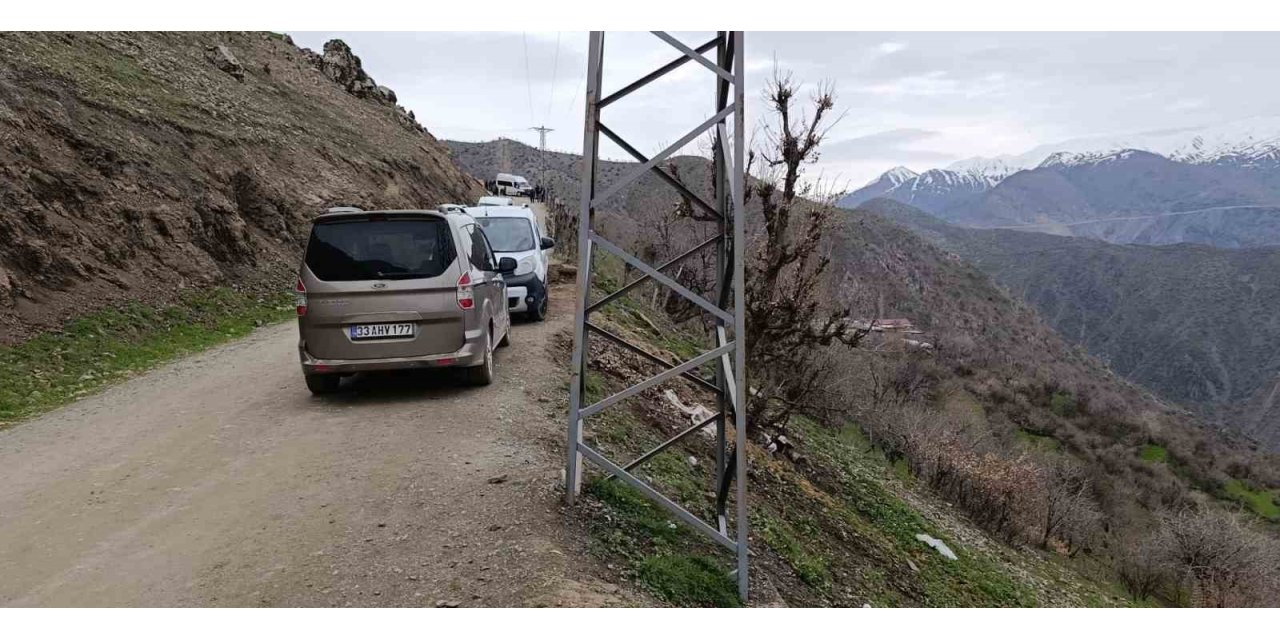 Hizan’da kaybolan 4 yaşındaki kız çocuğu için arama seferberliği