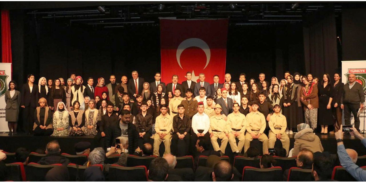 Oratoryoda  "Zulüm" tartışması