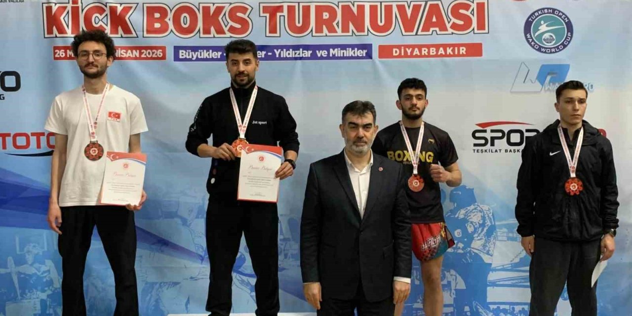 Aşkaleli sporcular Gacır kardeşler yine zirvede
