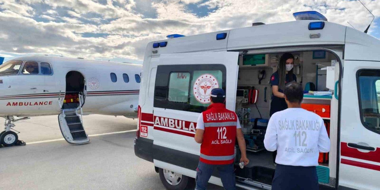 Kalp hastası bebek ambulans uçakla İstanbul’a sevk edildi