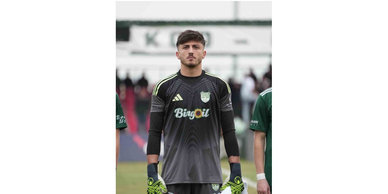 12 Bingölspor kalecisi Oğuzhan Çelik: "Şampiyonluğu daha erken ilan edebilirdik"