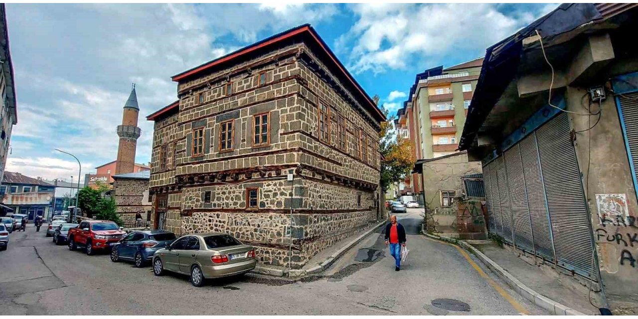 Geleneksel Erzurumevleri’nde tandırevi