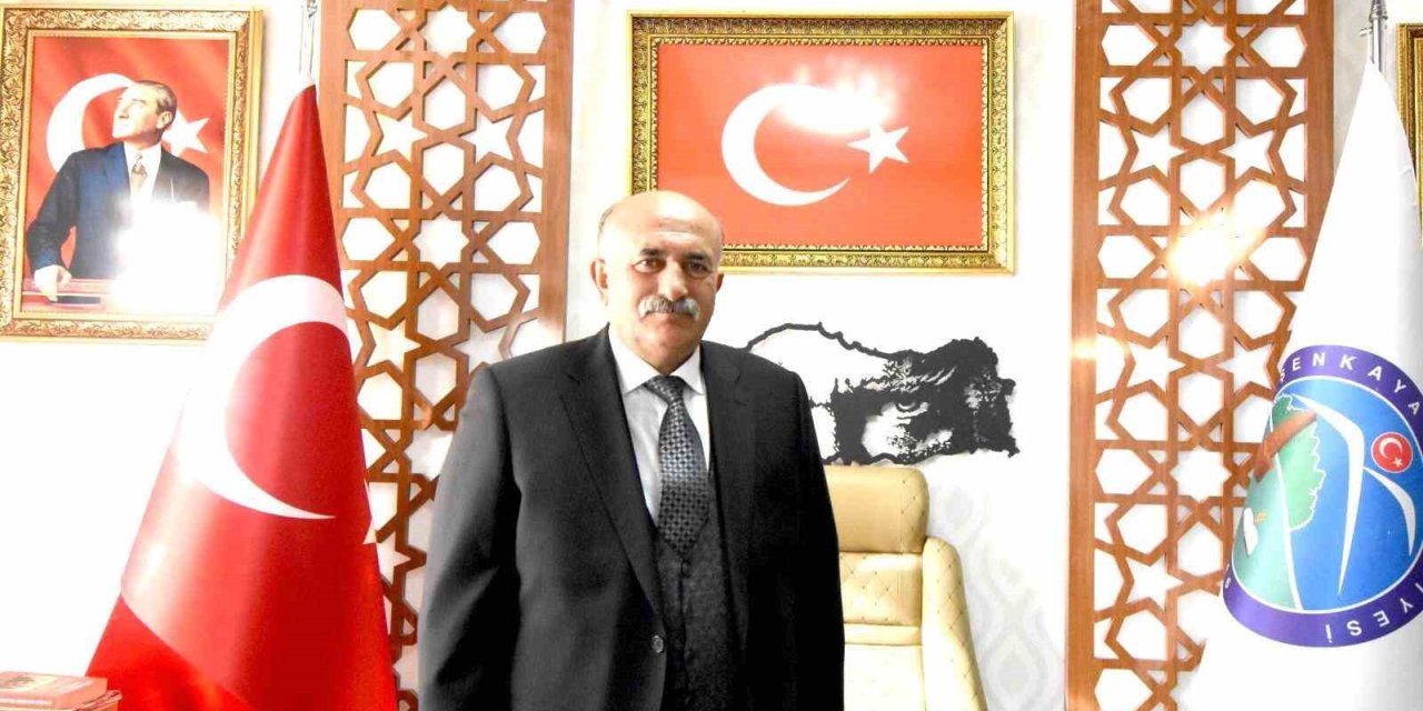 Başkan Özcan’dan Şenkaya’nın 108’nci kurtuluş yıl dönümü mesajı