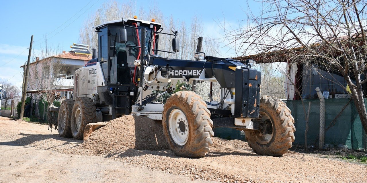 Başkan Geçit: "Dilek Mahallesi’nde yol kalitesi yükseliyor"