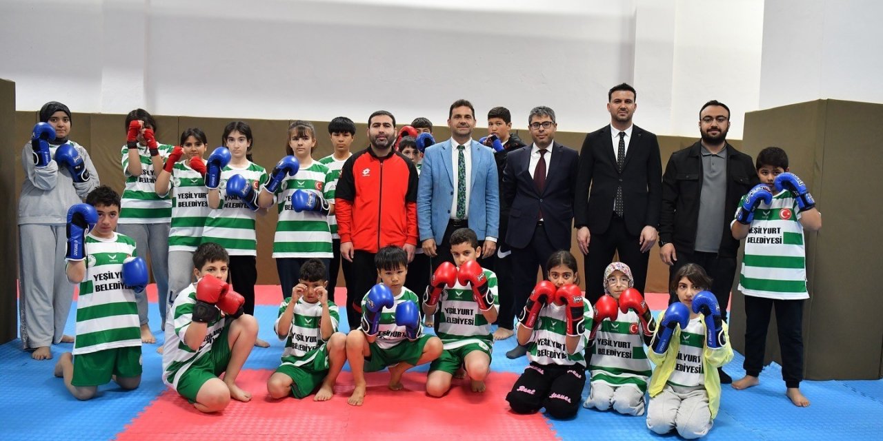 Yeşilyurt Belediyesi’nden İkizce’ye modern spor salonu yatırımı