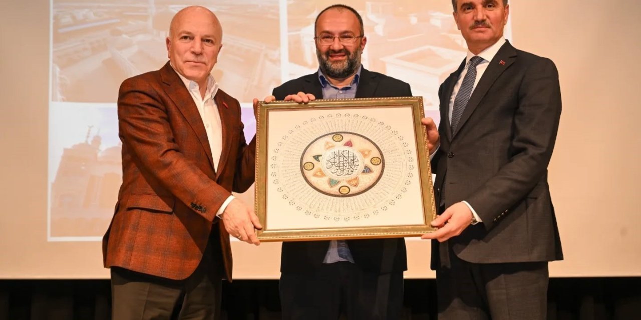 Erzurum’da "Kudüs’ten Kaşgar’a"  yoğun ilgi