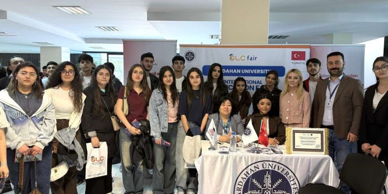 Ardahan Üniversitesi Azerbaycan’daki Uluslararası Eğitim Fuarında tanıtıldı