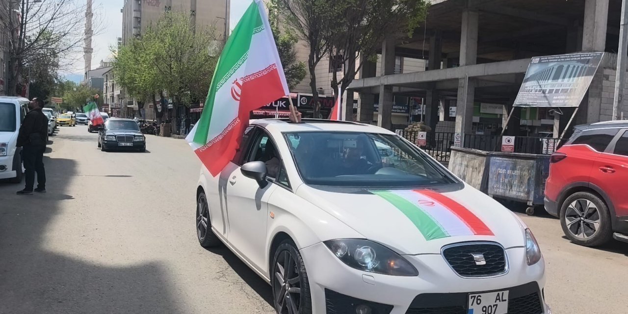 Iğdır’da 500 araçlık konvoyla "Zalimin Karşısındayız" mesajı