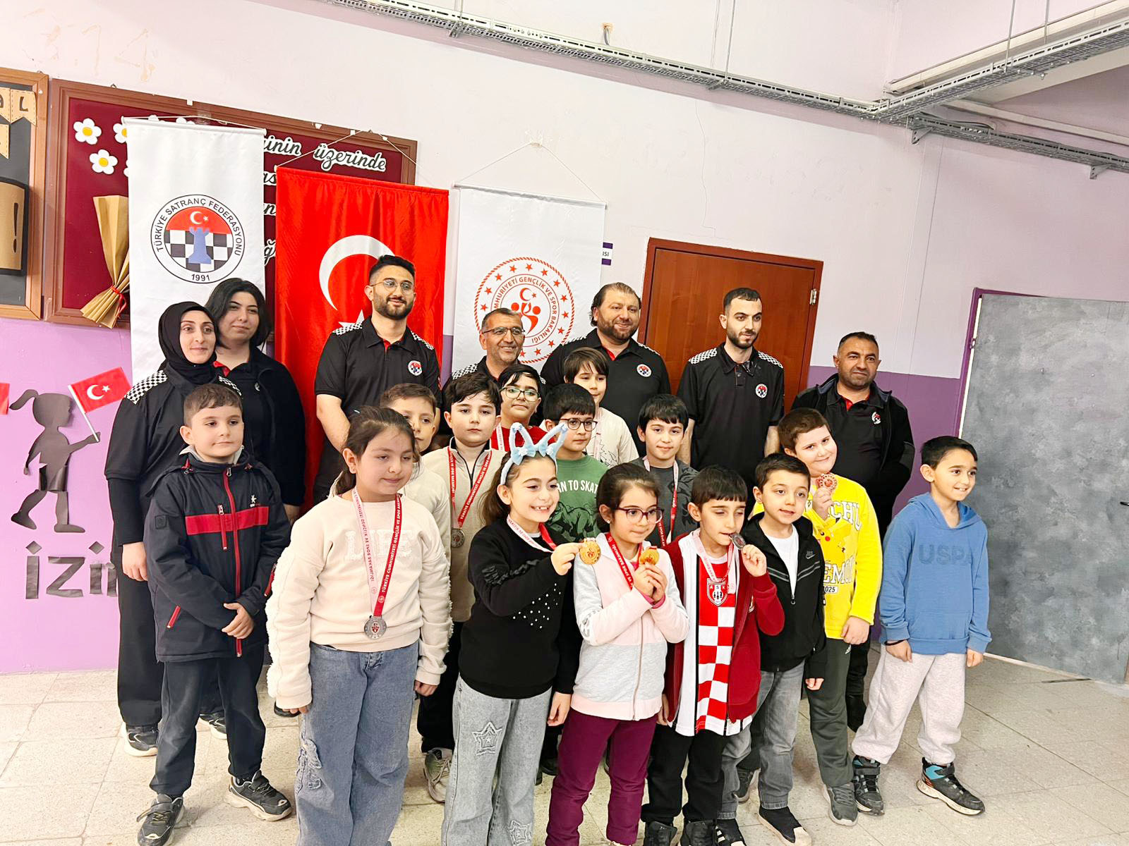 23 Nisan coşkusu satranç tahtasına taşındı!