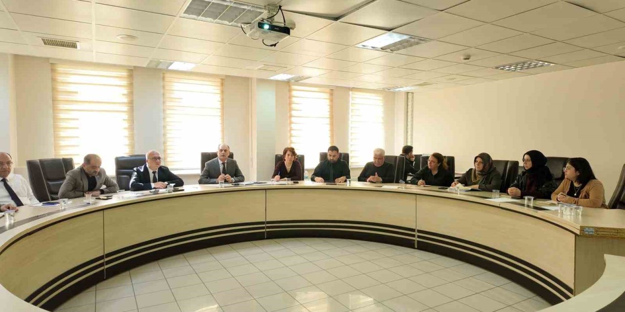 Elazığ’da sağlık hizmetleri değerlendirildi