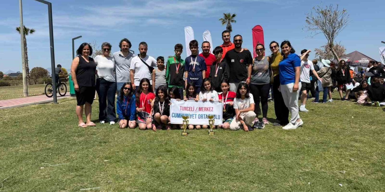 Tunceli’de bir ortaokul Türkiye 3’üncüsü oldu