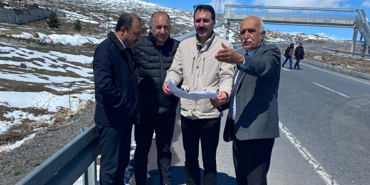 Karayolları Çıldır’da bağlantı yolları için çalışma başlattı