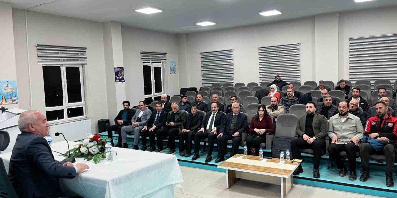 Ağrı’da derneklere yönelik proje bilgilendirme eğitimi düzenlendi