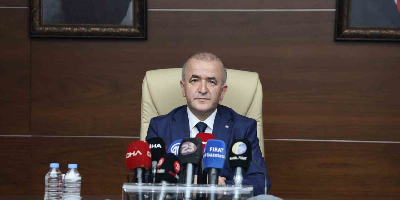 Vali Hatipoğlu: "Randevusu olmayan ebeveynler okul bahçesine sokulmayacak"