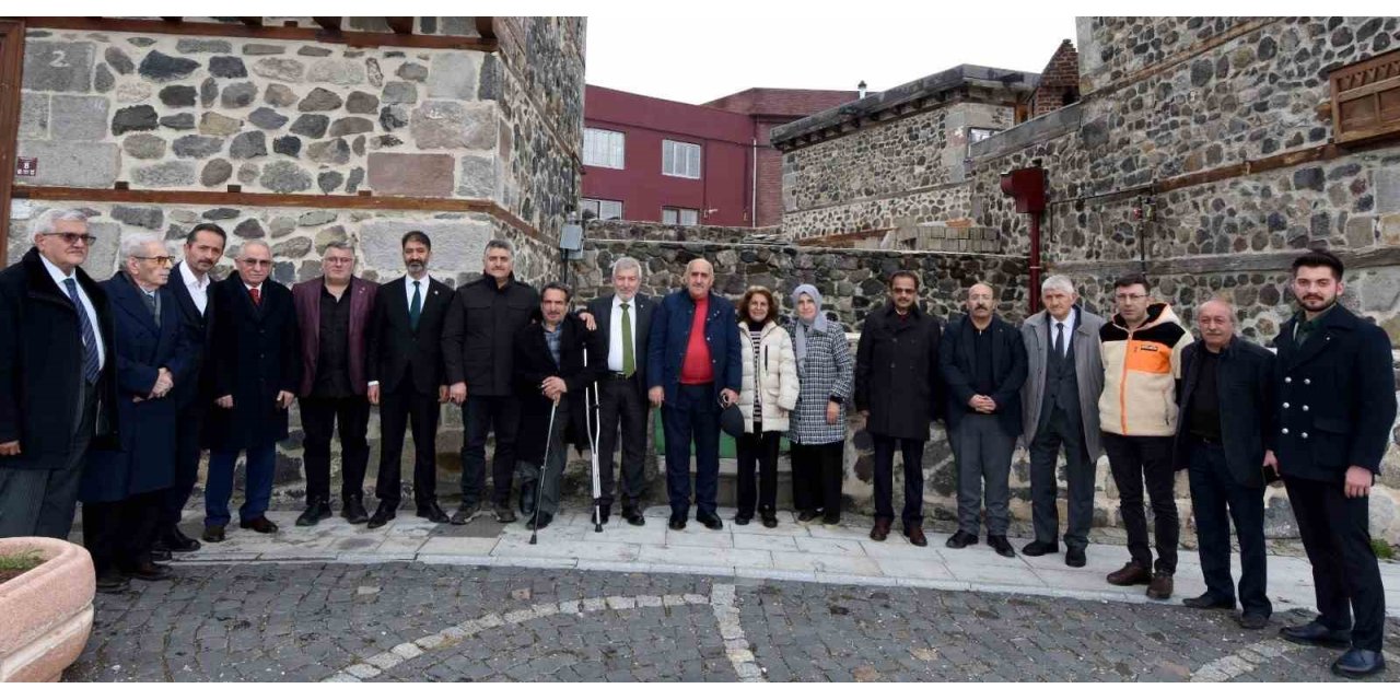 Erzurum Kent Konseyi’nden ortak bildiri: "Sosyal medyaya etkin sınırlama olmalı"