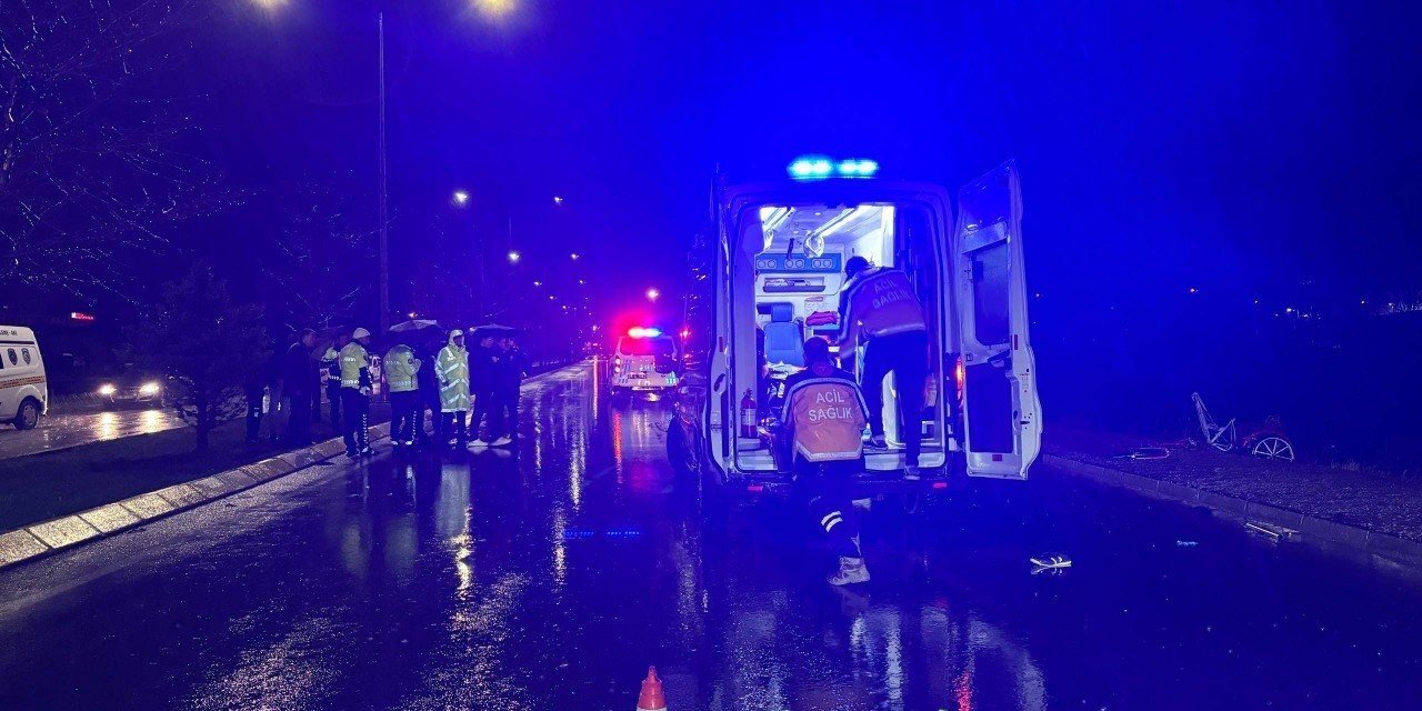 Erzincan’da bisiklet sürücüsü trafik kazasında hayatını kaybetti