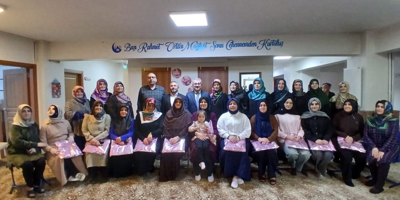 Engelleri aşarak Kuran-ı Kerim’i öğrendiler