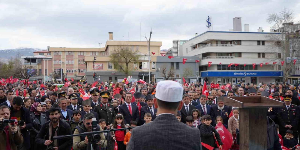 Erzincan’da 23 Nisan Çocuk Bayramı kutlandı
