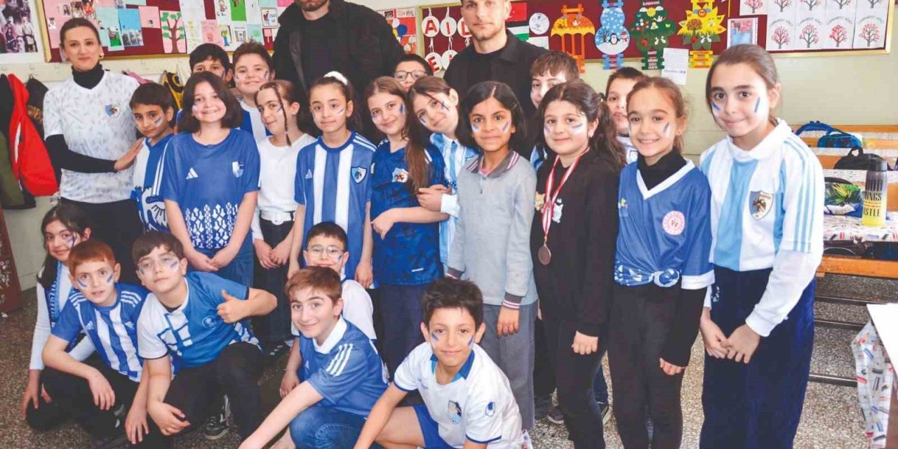 Mustafa Yumlu ve  Sefa Akgün çocukların çağrısını cevapsız bırakmadı