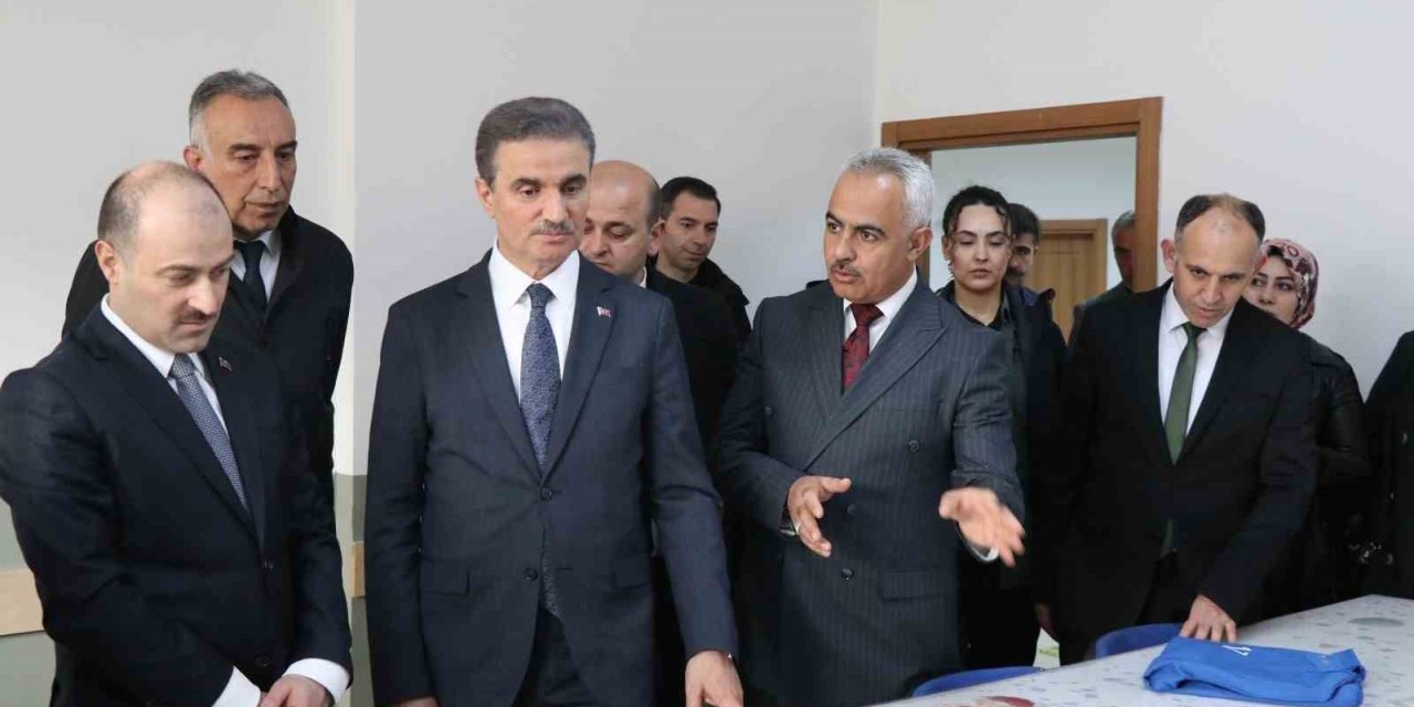 Vali Aydın Baruş’tan Oltu çıkarması