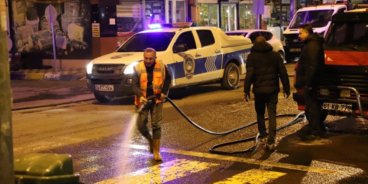 Belediye ekiplerinin bahar temizliği sürüyor