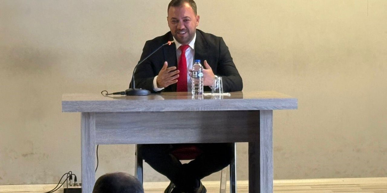 Narman’da LGS ve YKS öğrencilerine motivasyon semineri düzenlendi