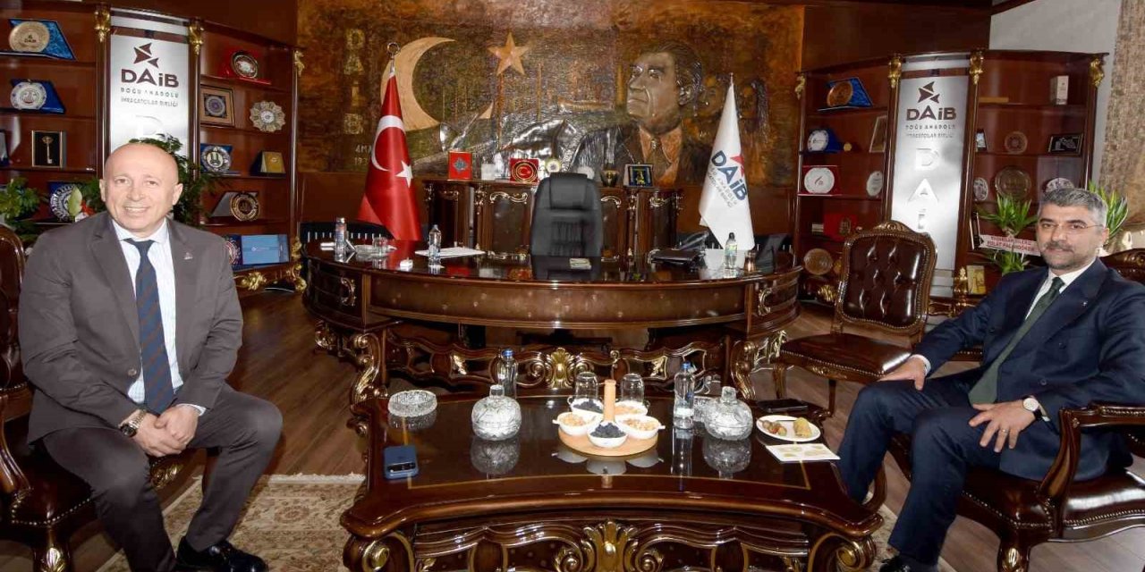 AK Parti Erzurum İl Başkanı Av. Küçükoğlu’ndan DAİB Başkanı Madırlı’ya ‘Hayırlı olsun’ ziyareti