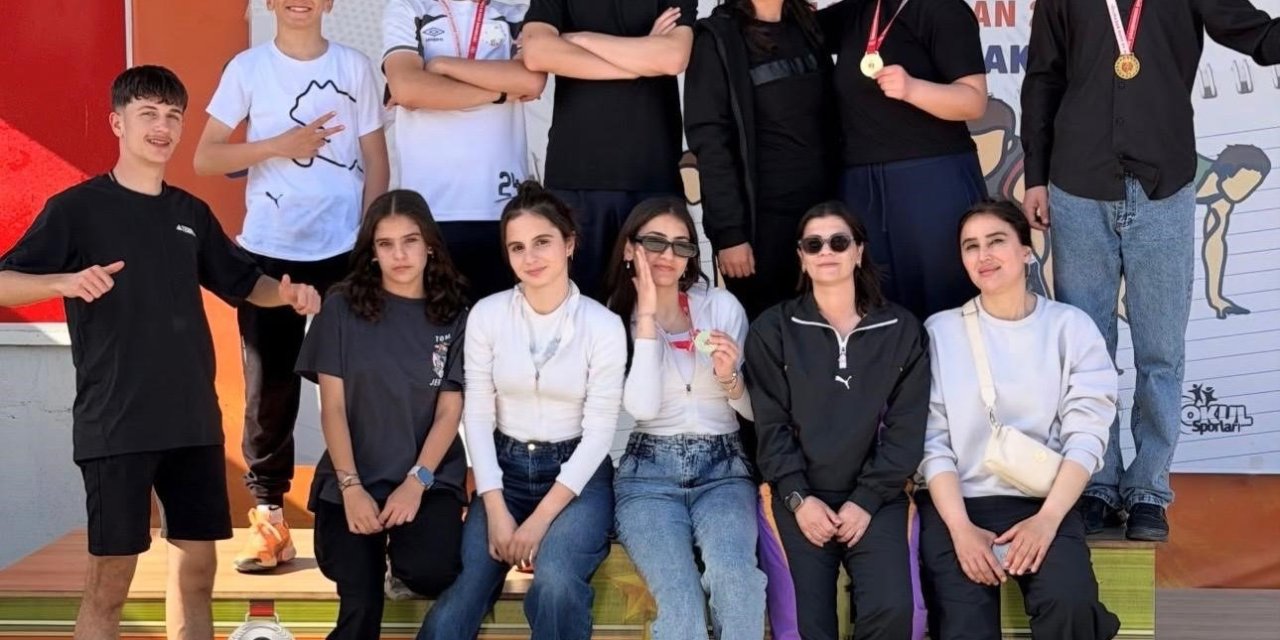 Elazığ’dan 4 sporcu Türkiye finallerine yükseldi